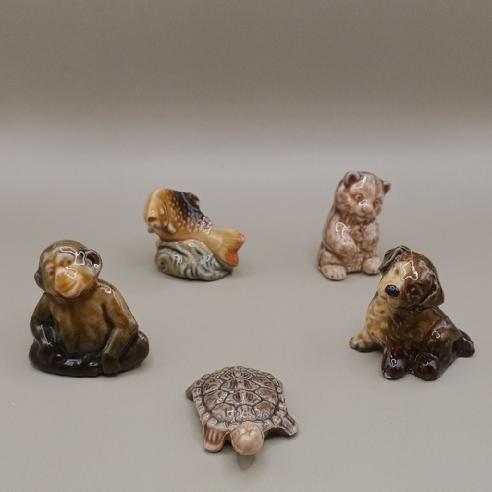Brown and Tan Animal Accents Decor Set